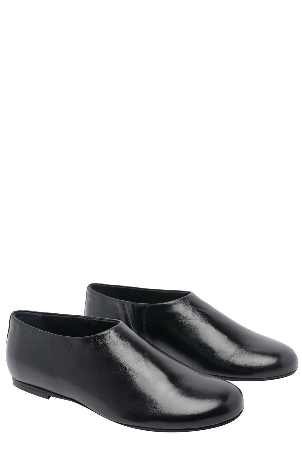Poeve Taliyah Round Toe Flat Shoes