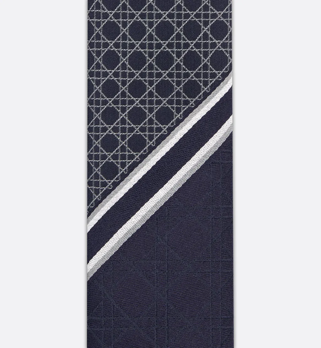 Striped Cannage Tie