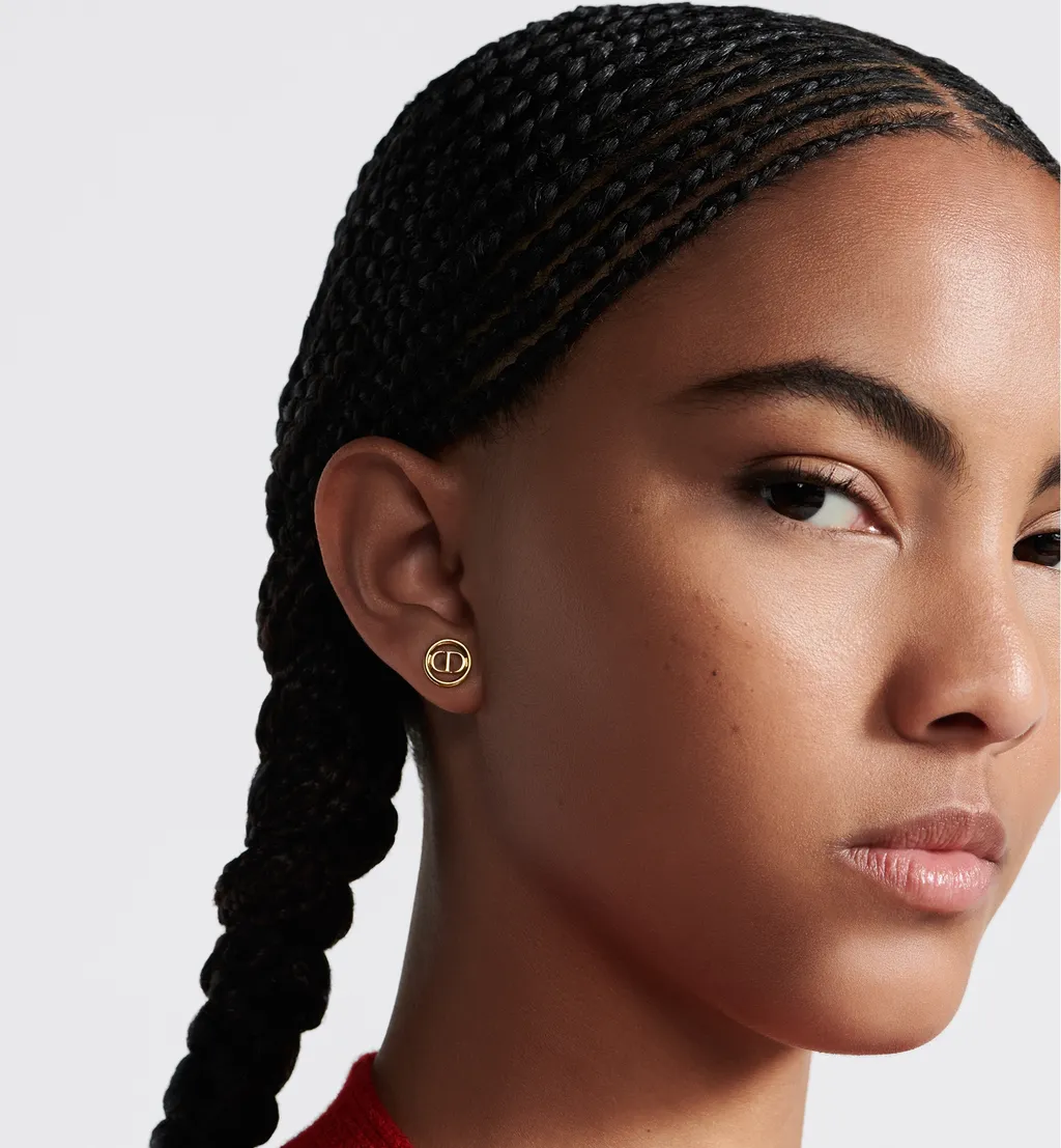 30 Montaigne Stud Earrings