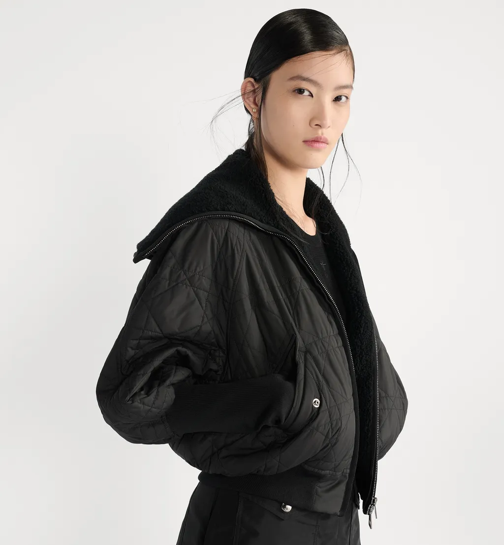 Macrocannage Jacket