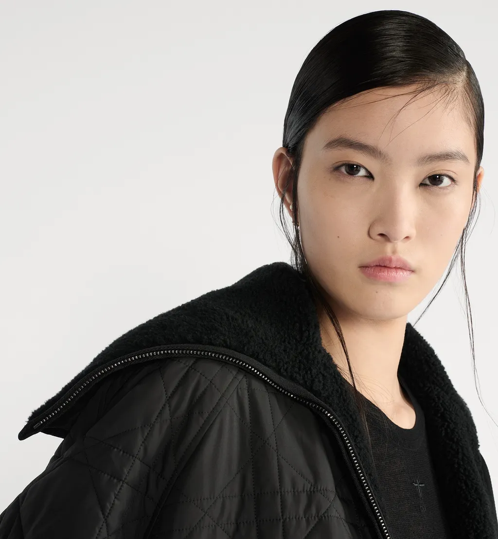 Macrocannage Jacket