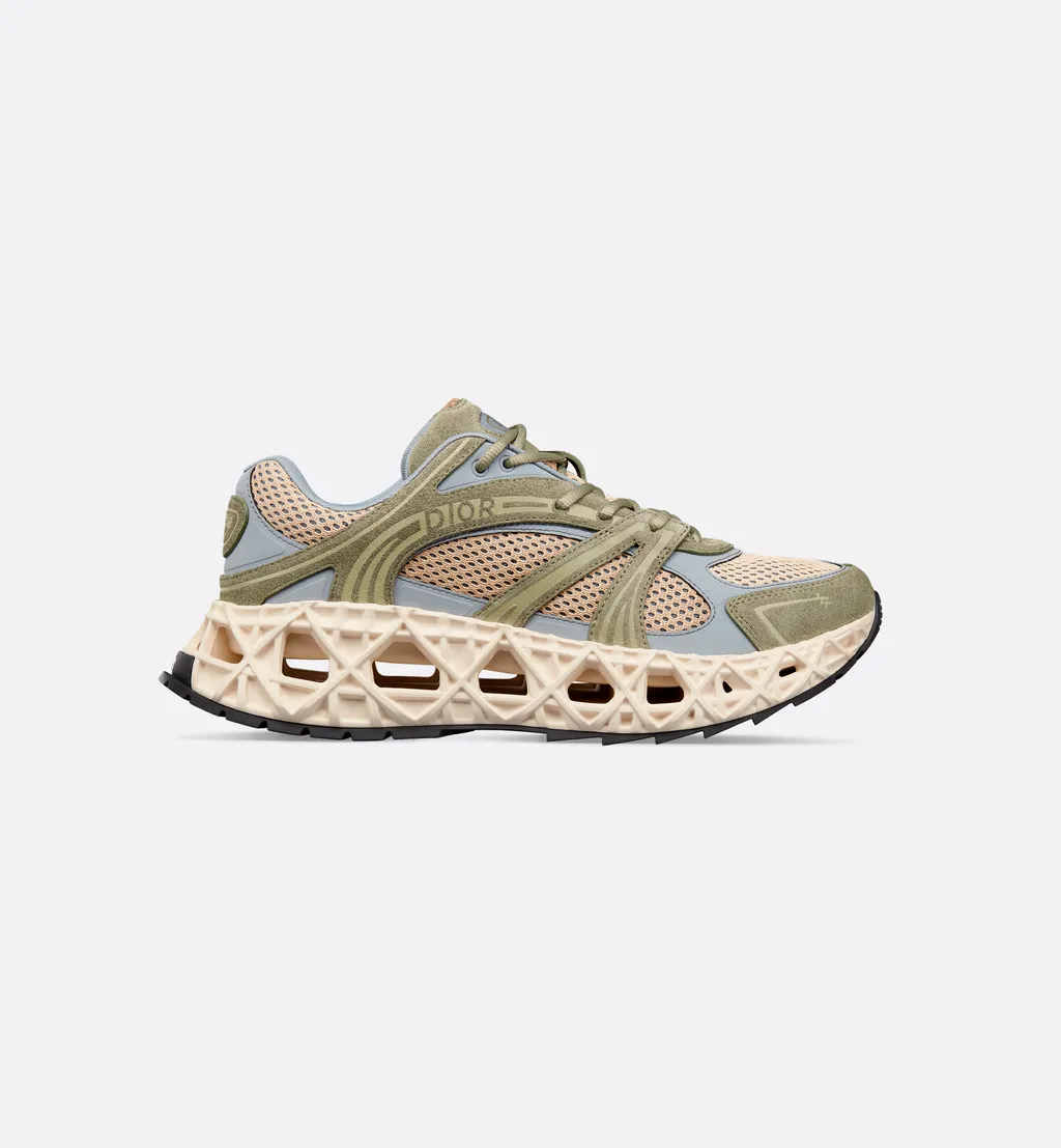 B35 Nxxt Sneaker
