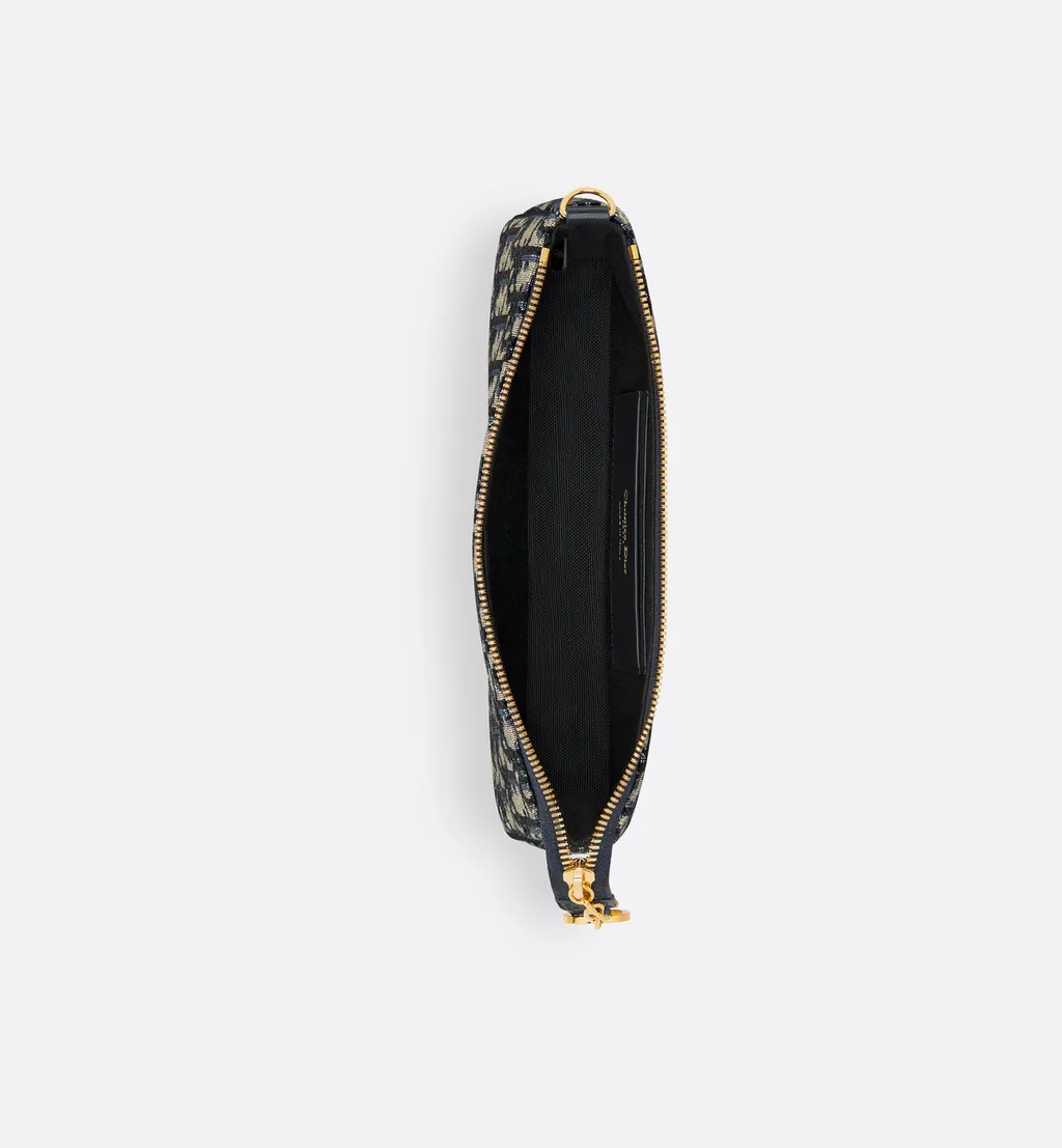 30 Montaigne Pouch With Chain
