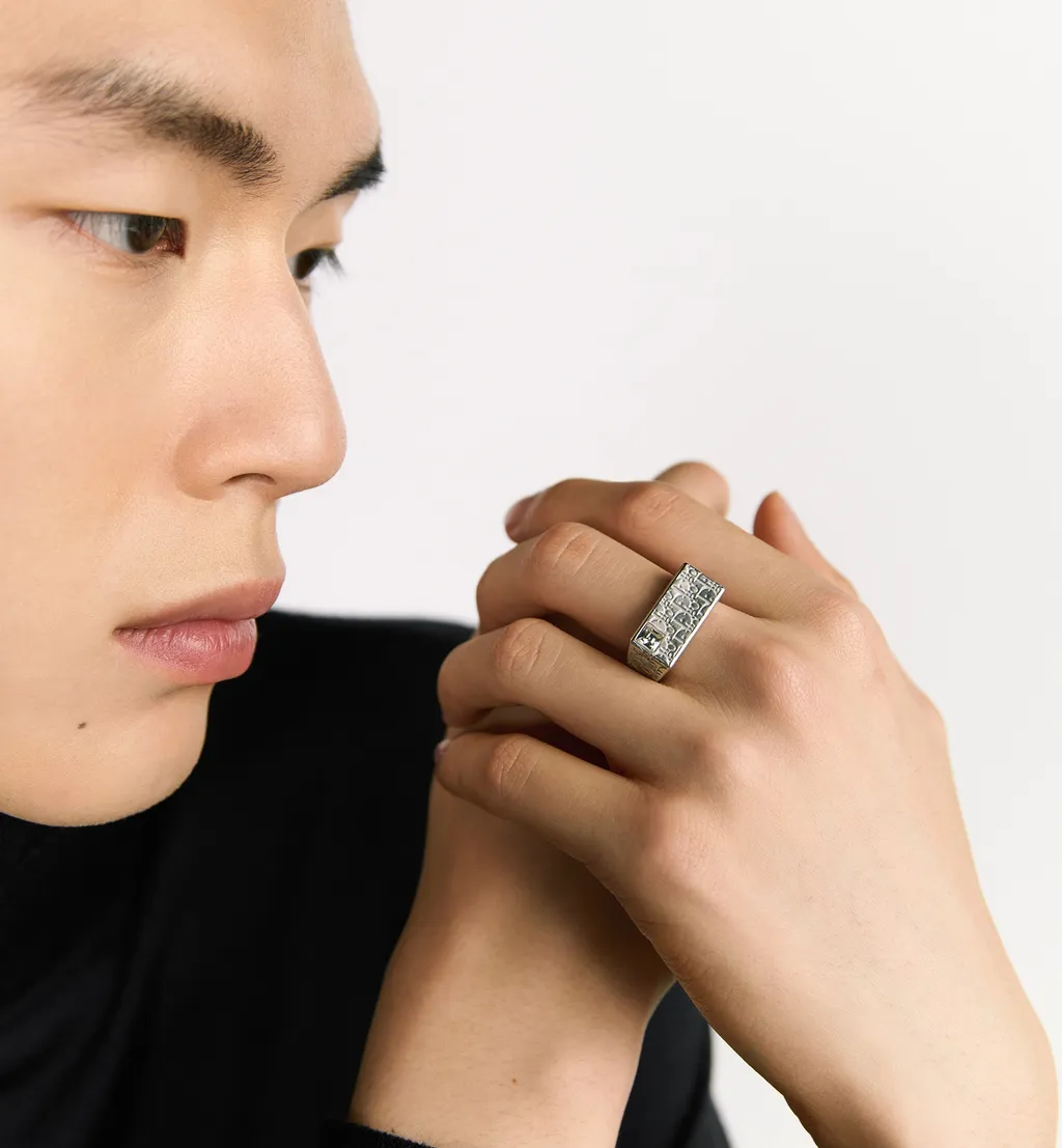 Dior Sparkle Signet Ring