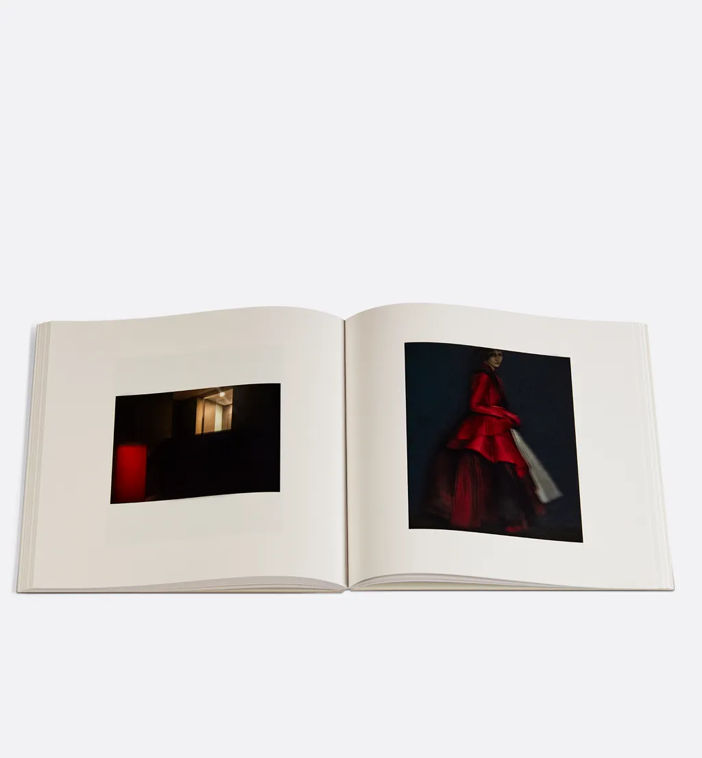 Book: Dior Par Sarah Moon