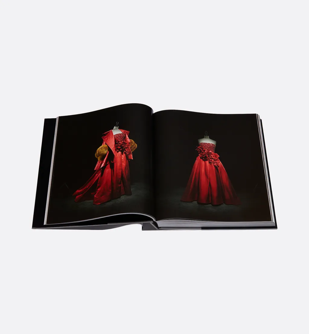 Book: Dior By Gianfranco Ferré