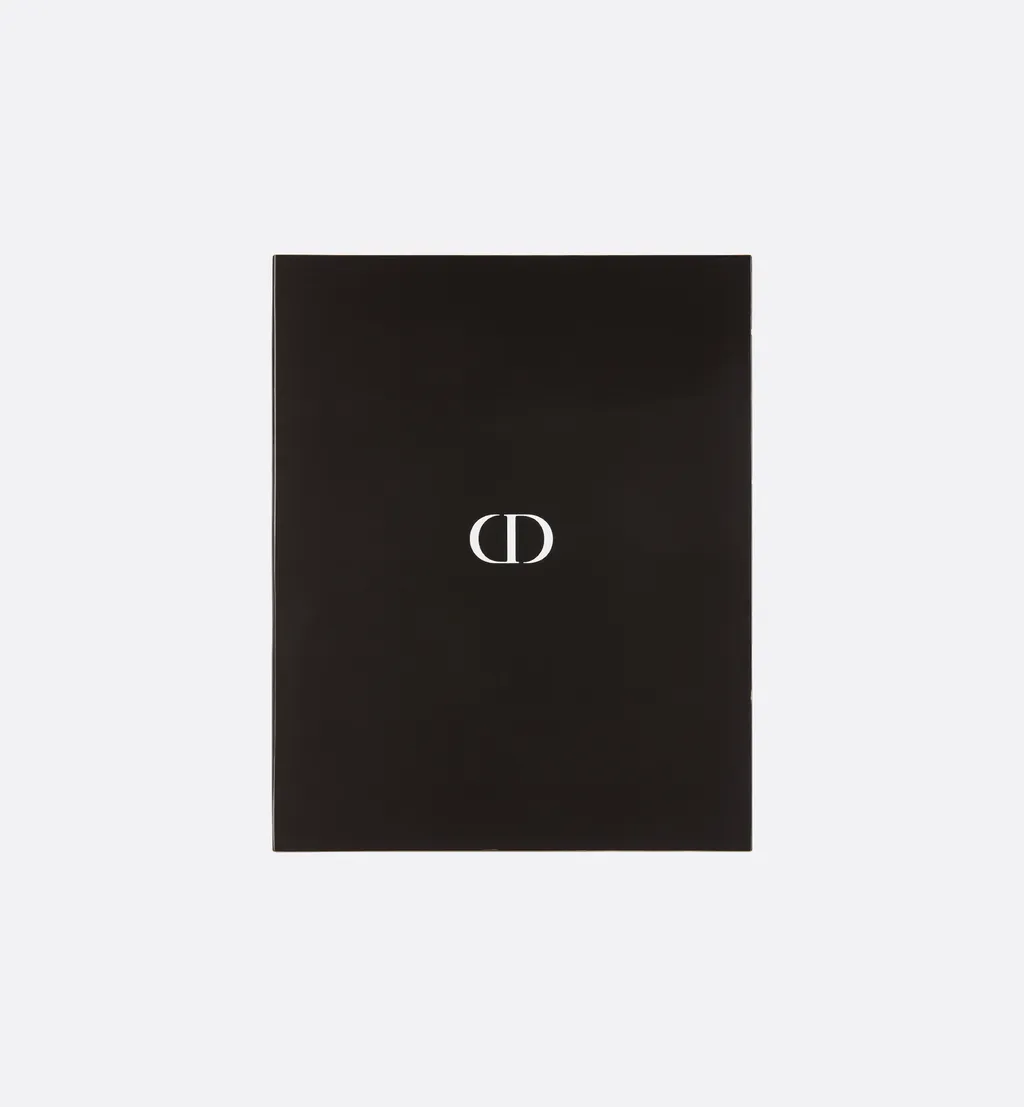 Book: Dior By Gianfranco Ferré
