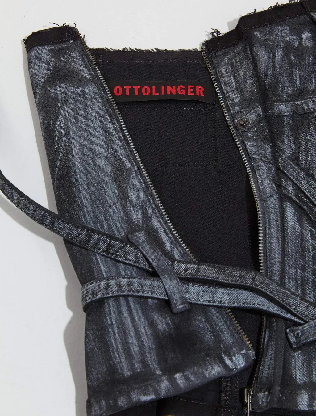 Ottolinger Zip Cut-Out Tube Top