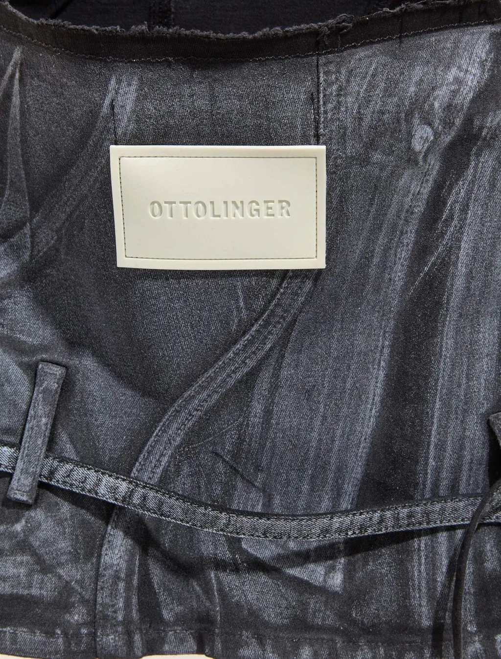 Ottolinger Zip Cut-Out Tube Top