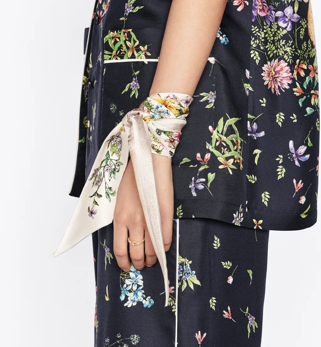 D-Floral Mitzah Scarf