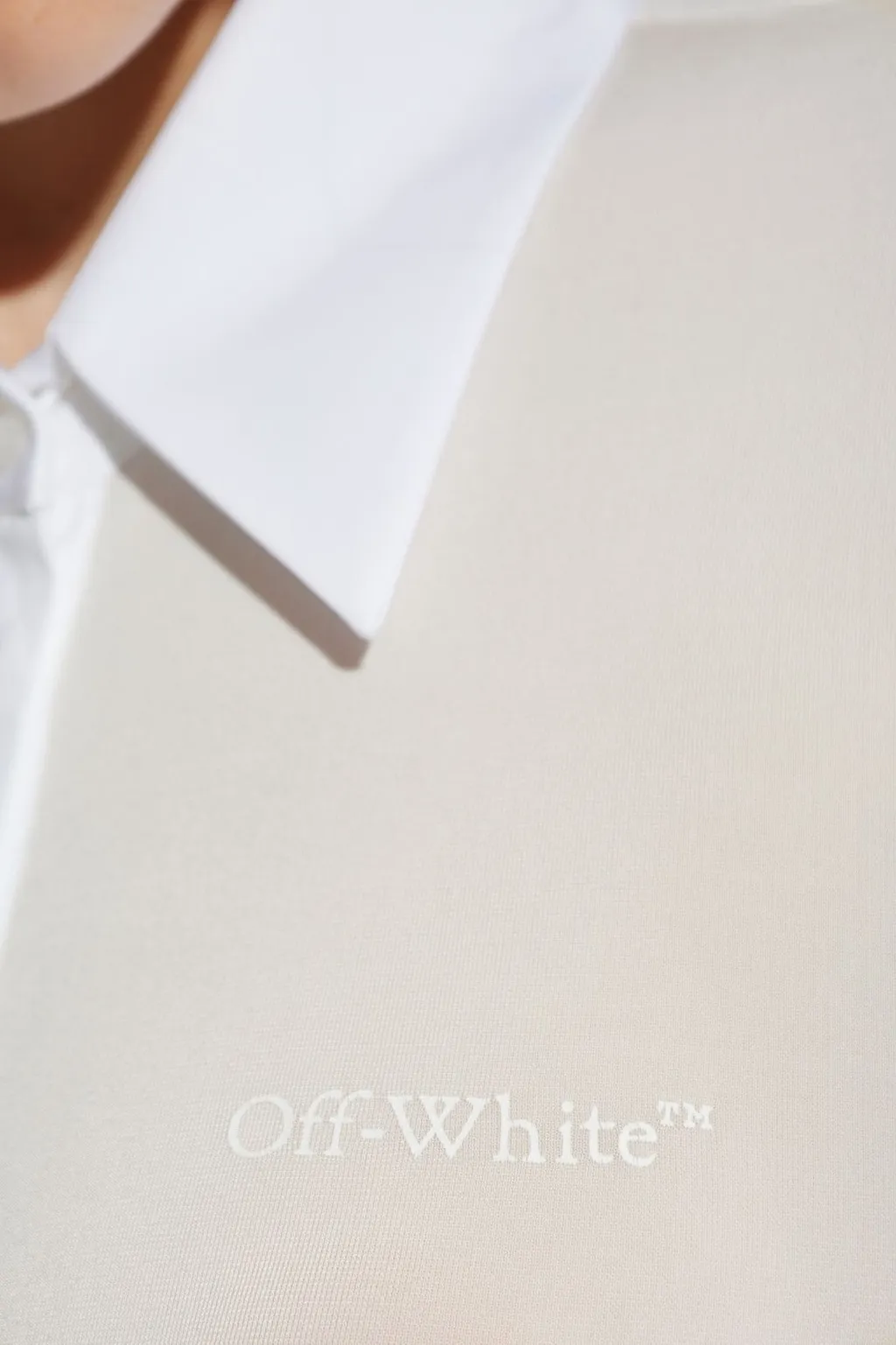 Off-White Button-Up Curved Hem Shirt