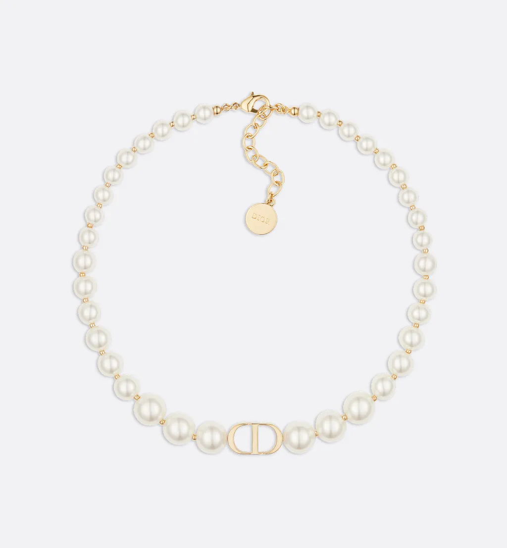 30 Montaigne Short Necklace