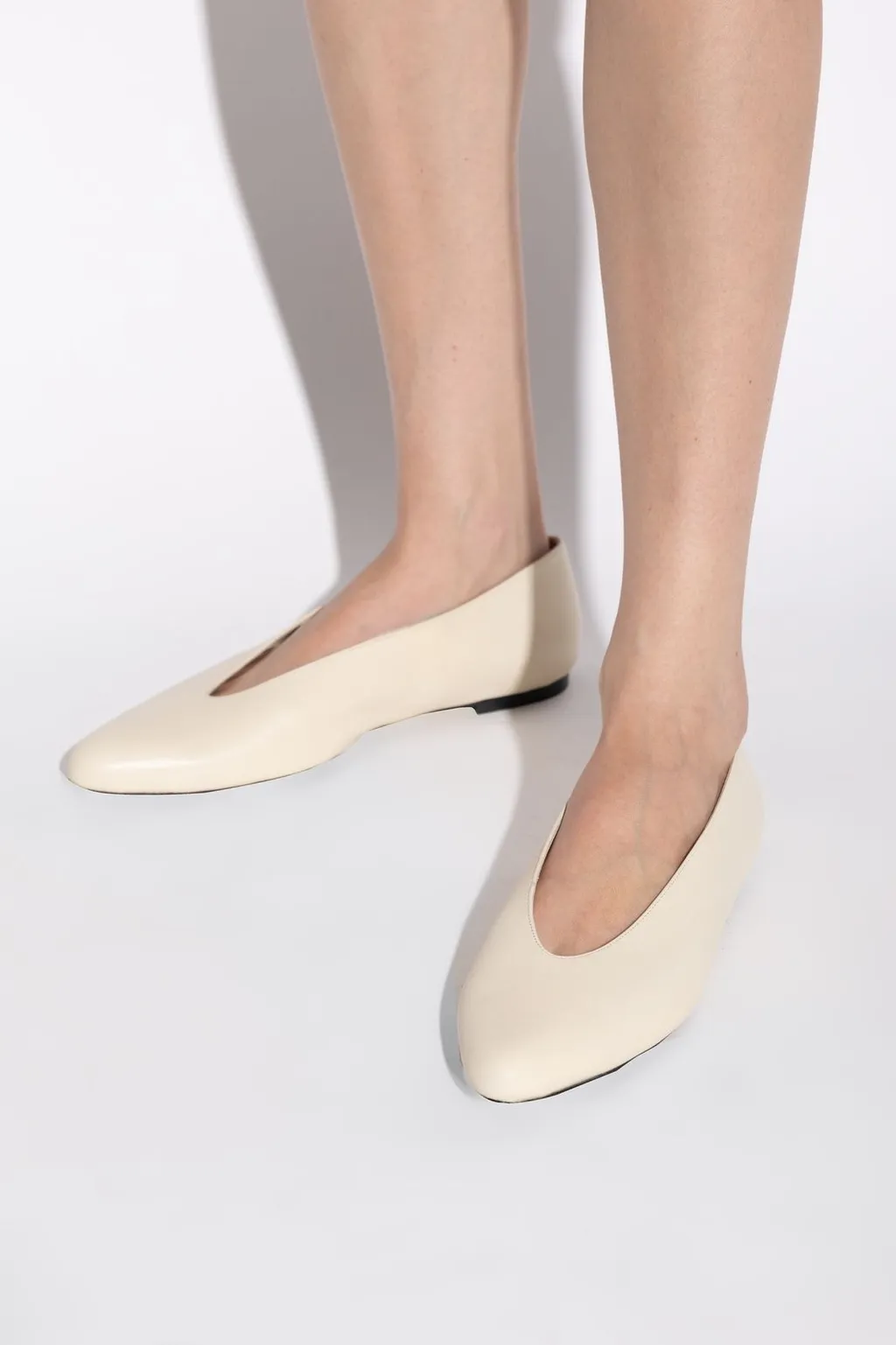 Neous Beid Ballet Flat Shoes