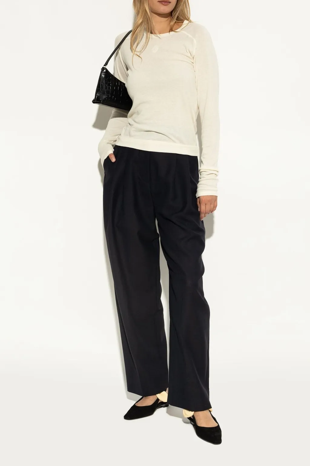 Neous Uba Bow-Detail Flat Shoes