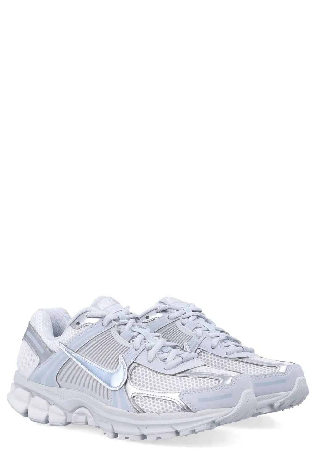 Nike Zoom Vomero 5 Low Top Sneaker