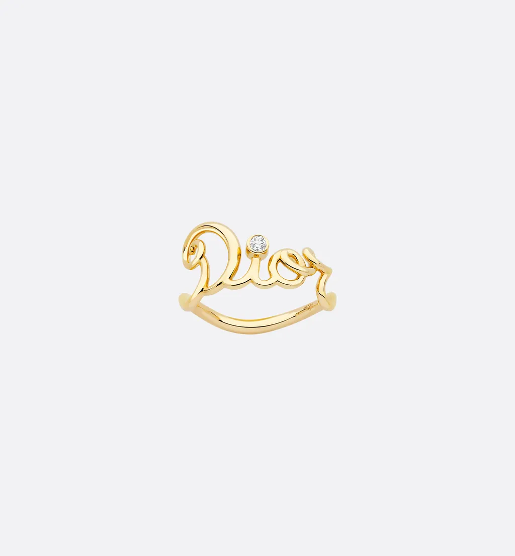 Dioramour Ring