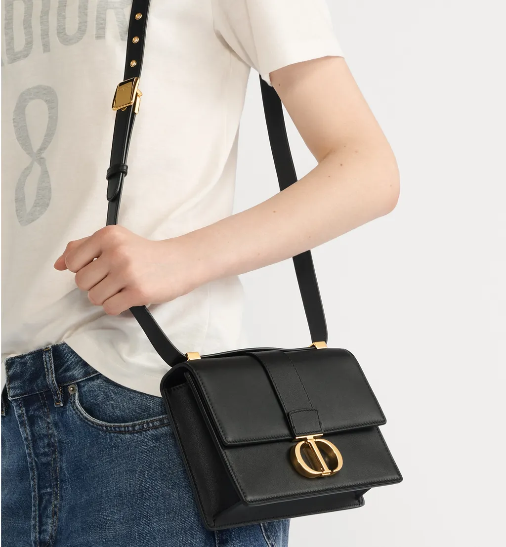 Small 30 Montaigne Bag