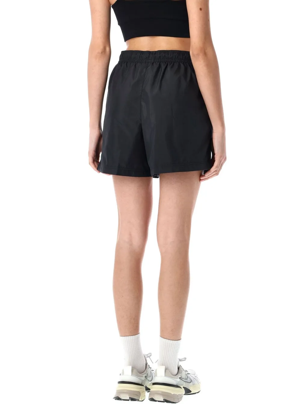 Nike Classic Wovens Mid-Rise Shorts