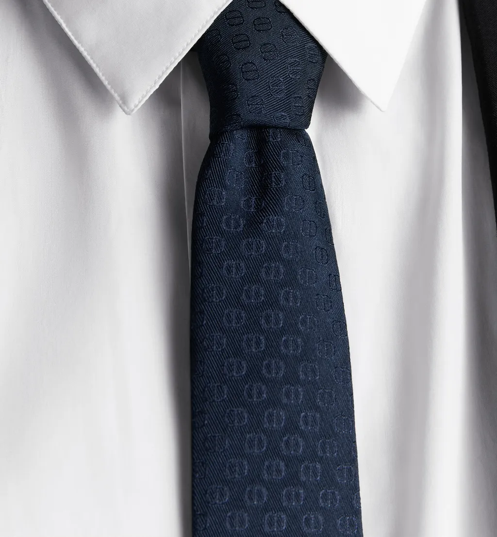 Cd Icon Tie
