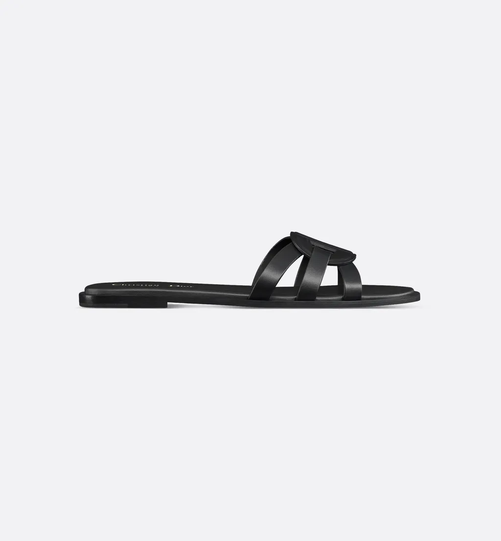 D-Club Slide