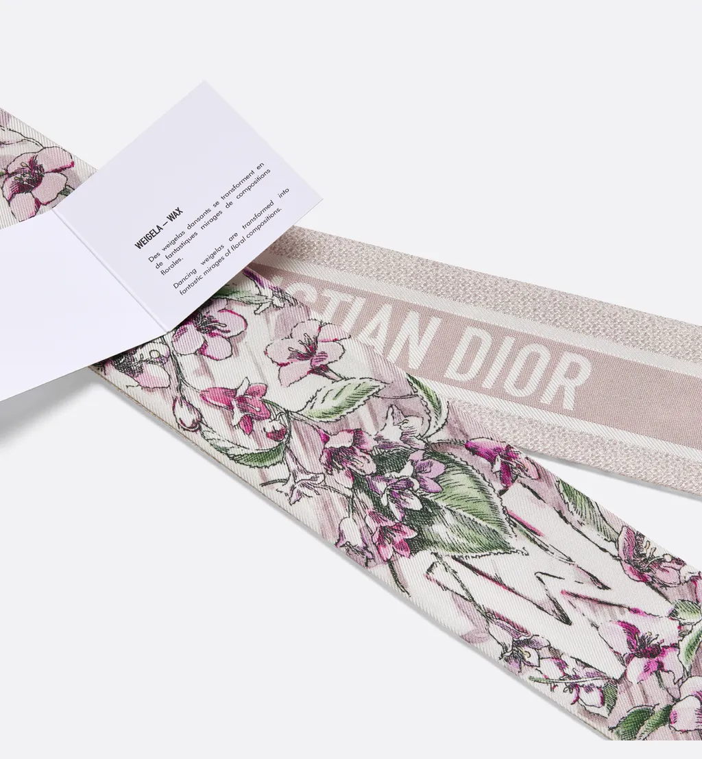 Abcdior W Weigela - Wax Mitzah Scarf