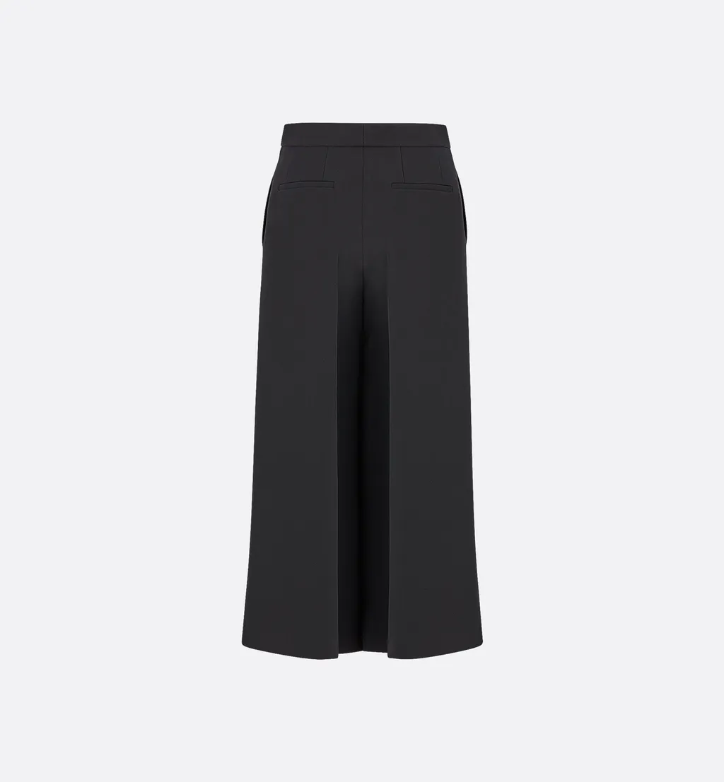 Cropped Pants