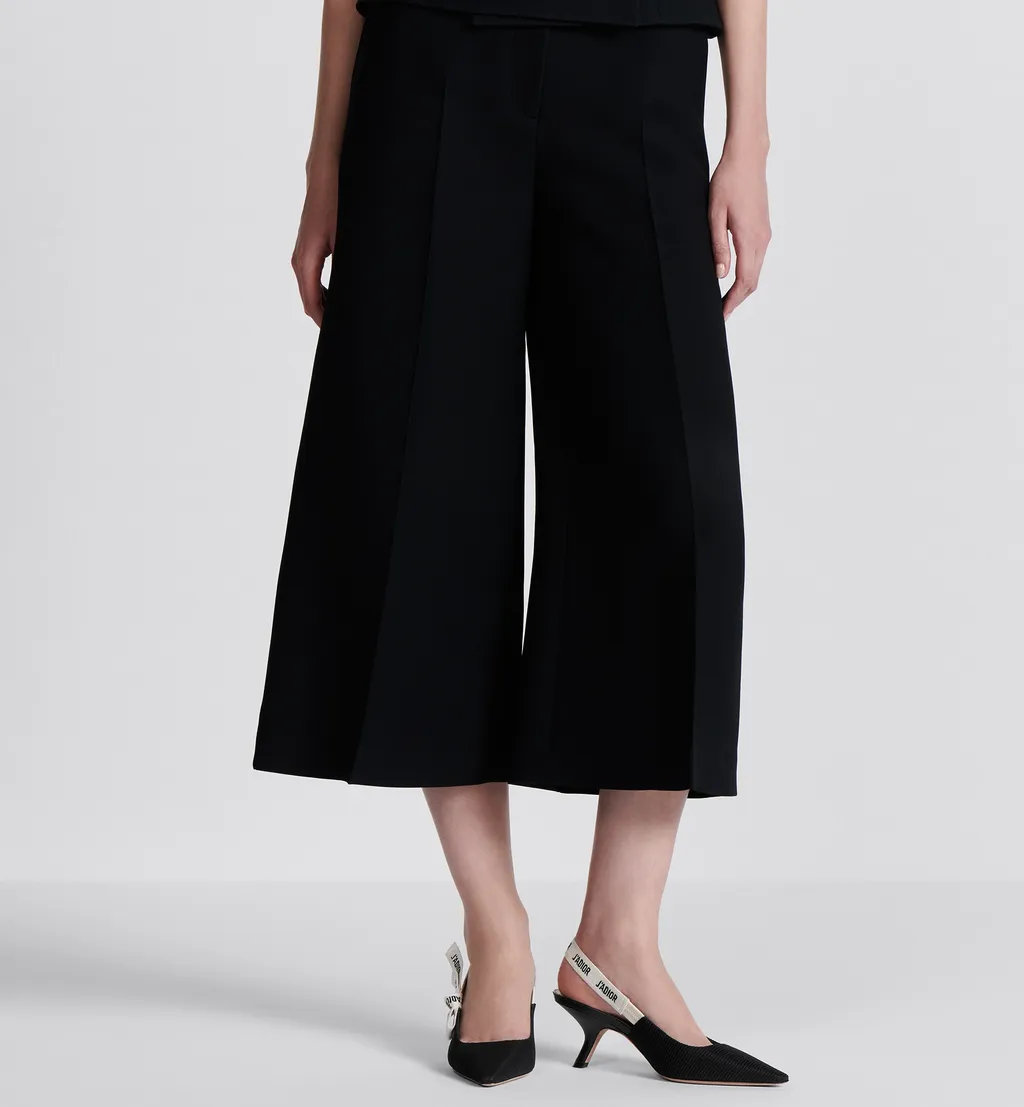 Cropped Pants