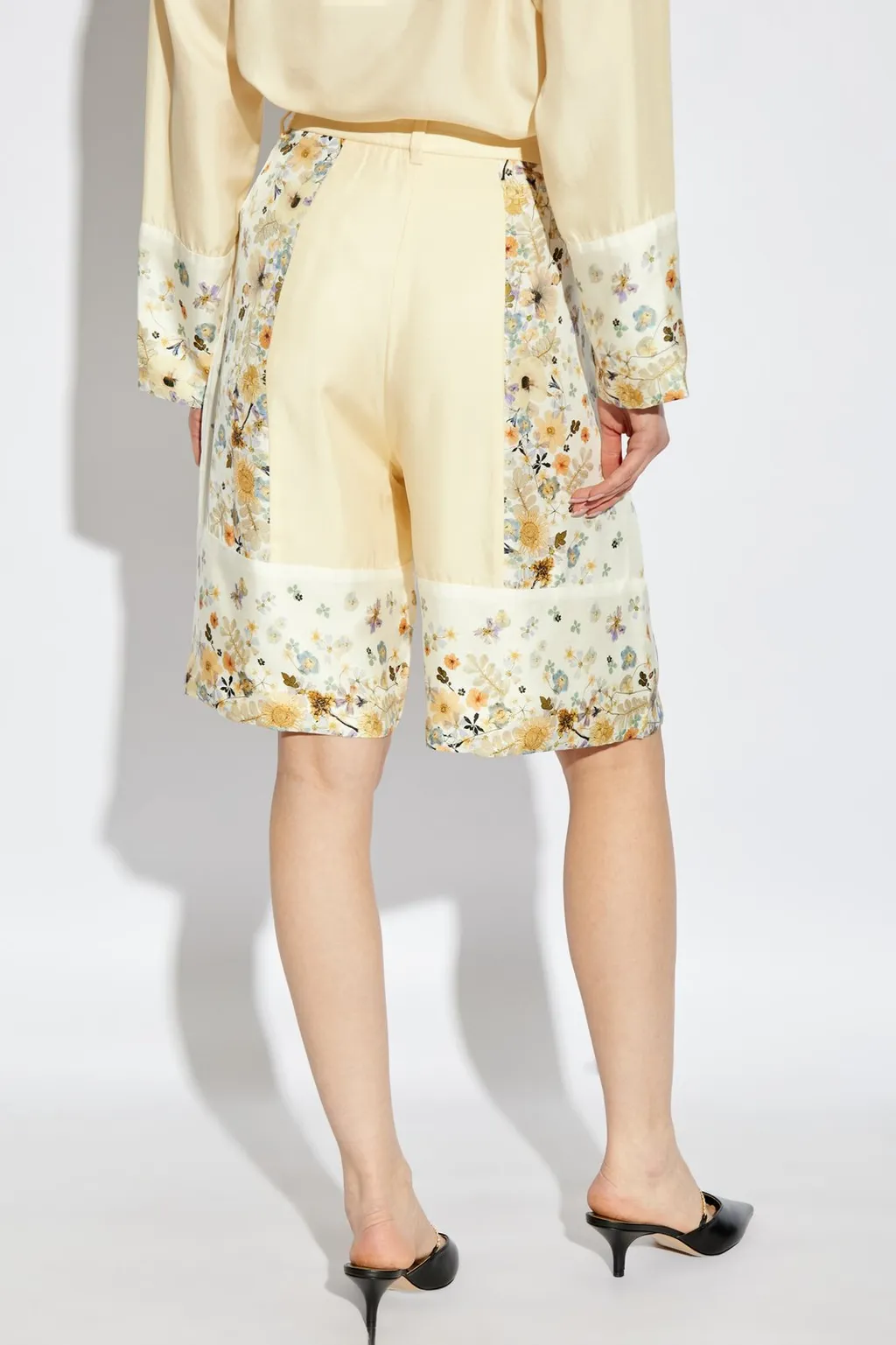 Munthe Floral Patterned Loose Shorts