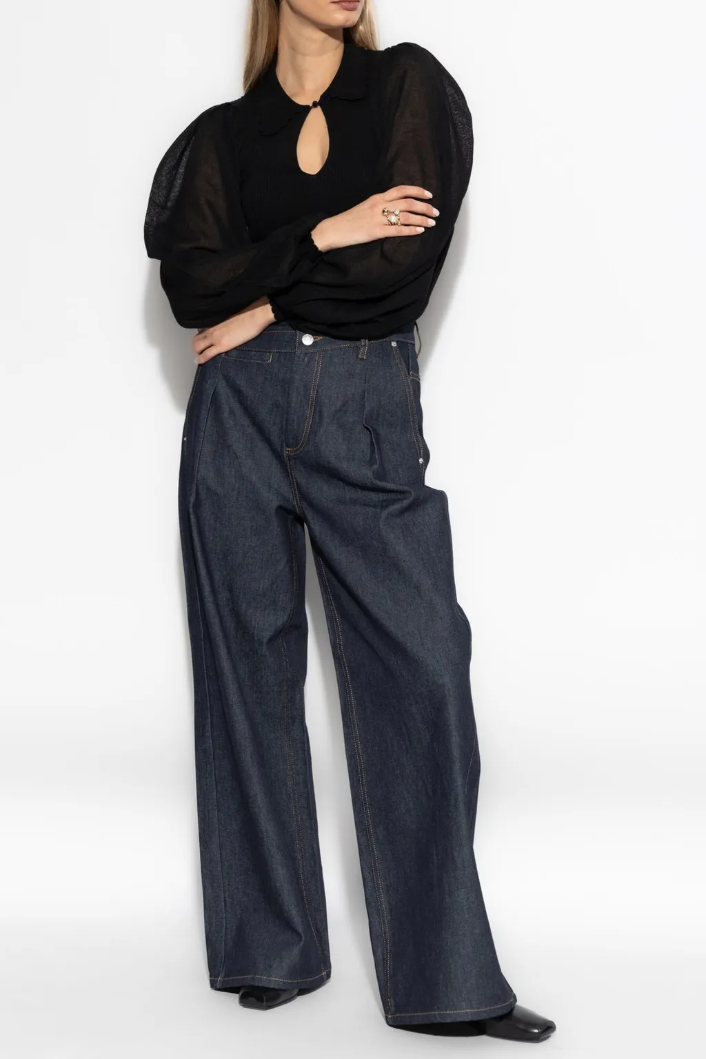 Munthe Elegant Keyhole Knit Top