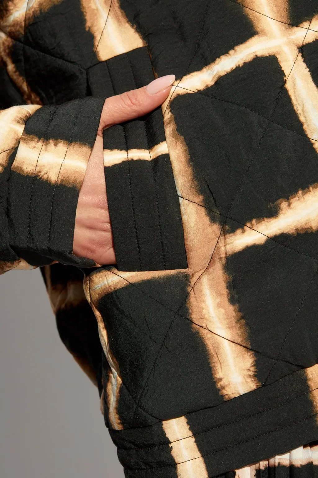 Munthe Grid Patterned Relaxed Jacket