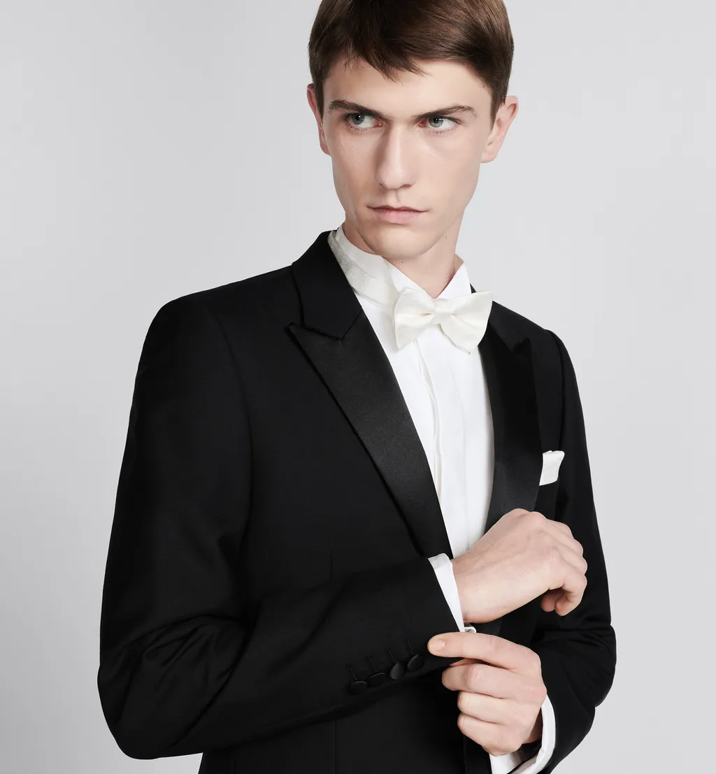 Bow Tie