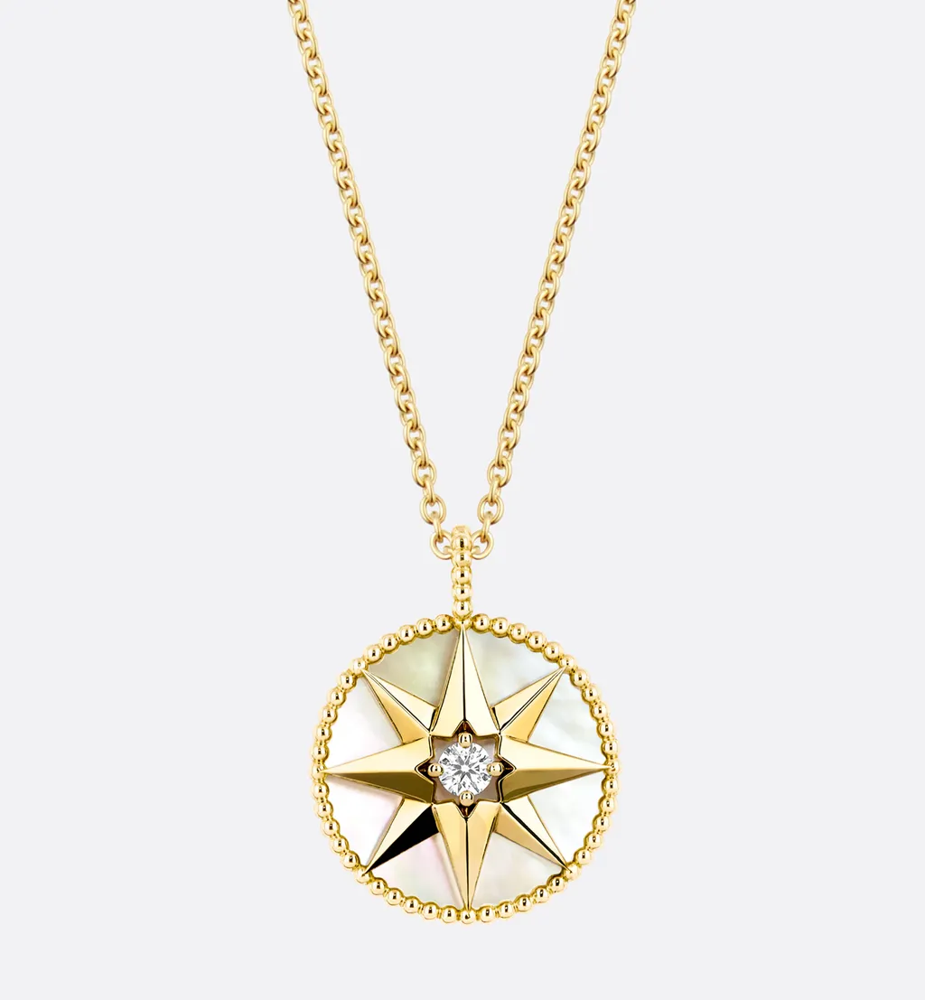 Medium Rose Des Vents Medallion
