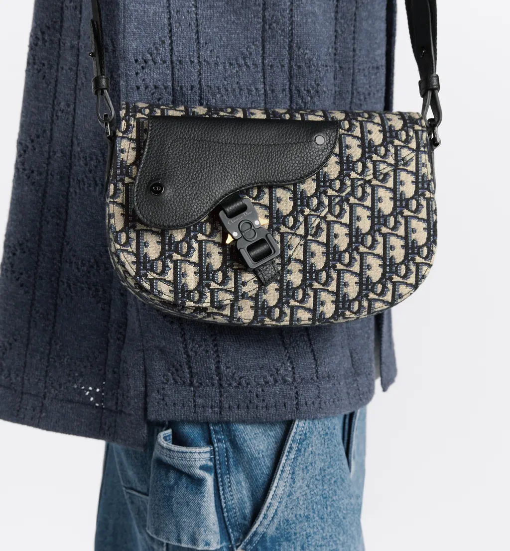 Saddle Messenger Bag