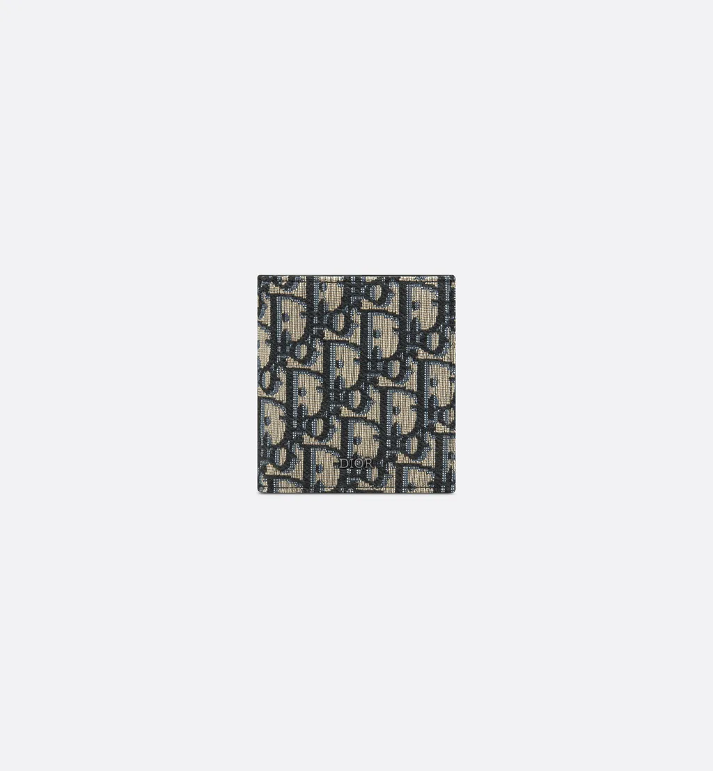 Compact Vertical Wallet