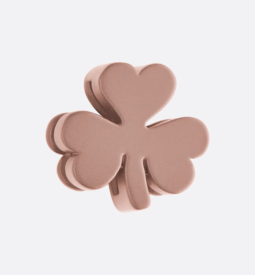 My Abcdior Clover Badge
