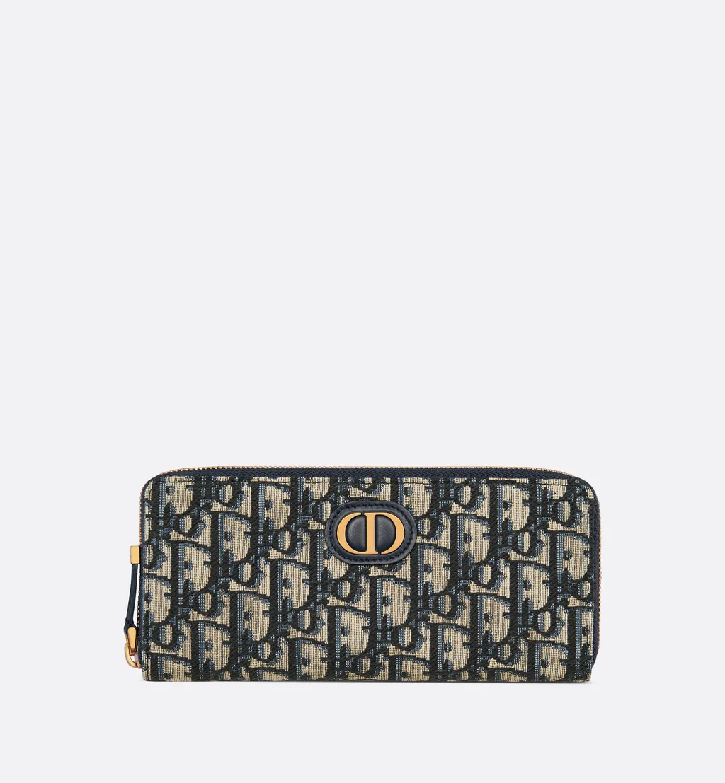 30 Montaigne Voyageur Slim Wallet