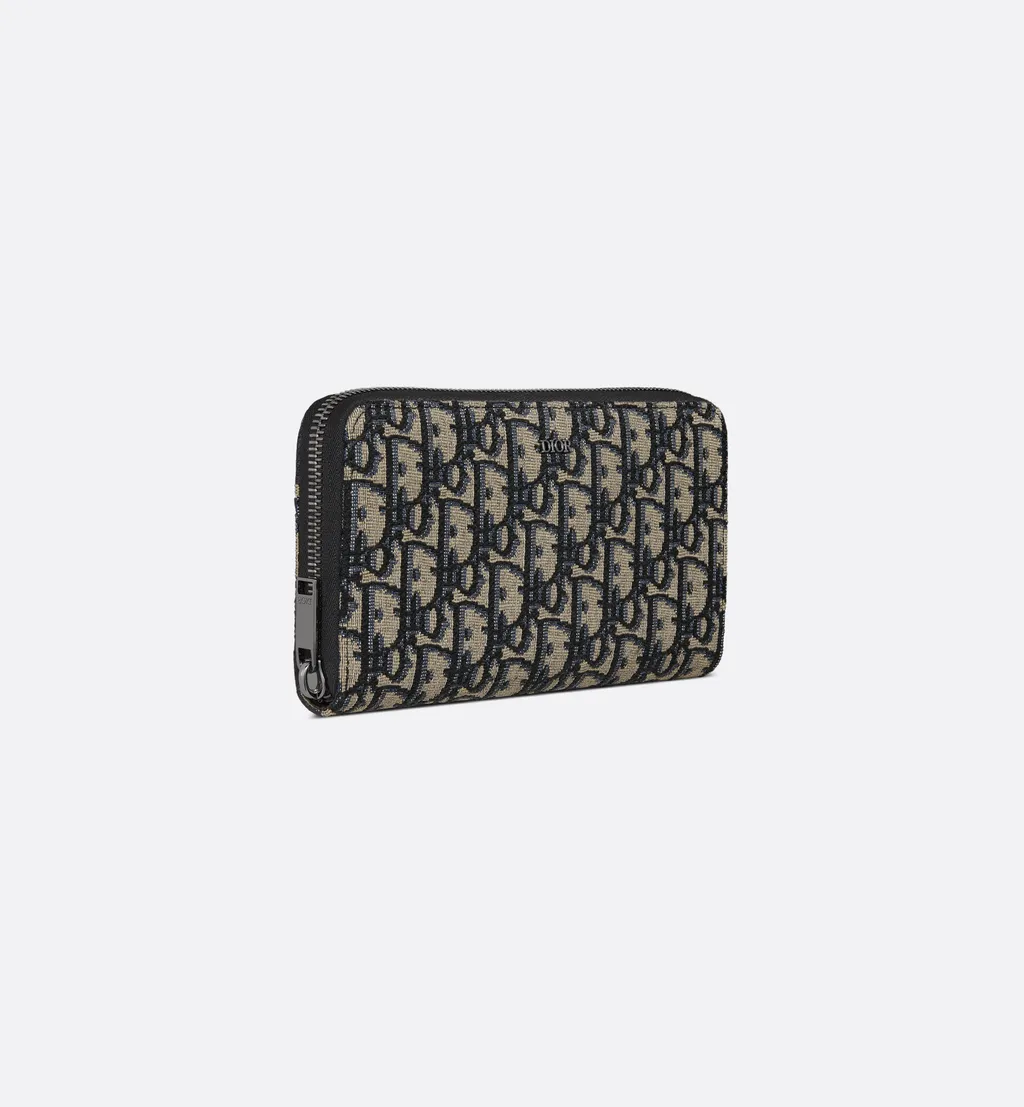 Long Zipped Wallet