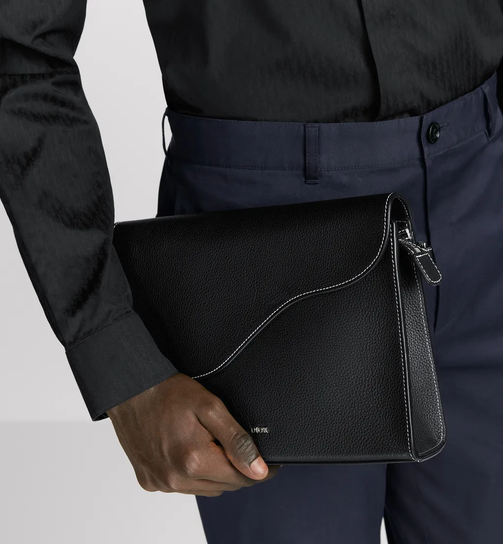 Saddle A5 Triangle Pouch