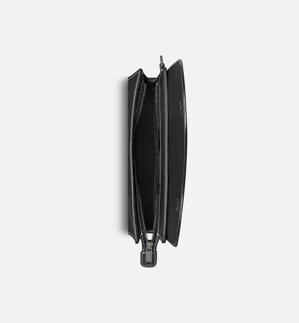 Saddle A5 Triangle Pouch