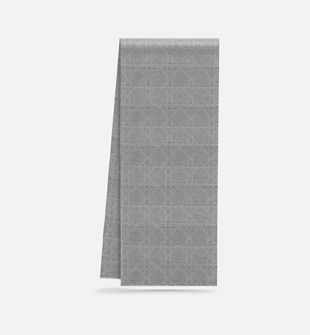 Cannage Scarf