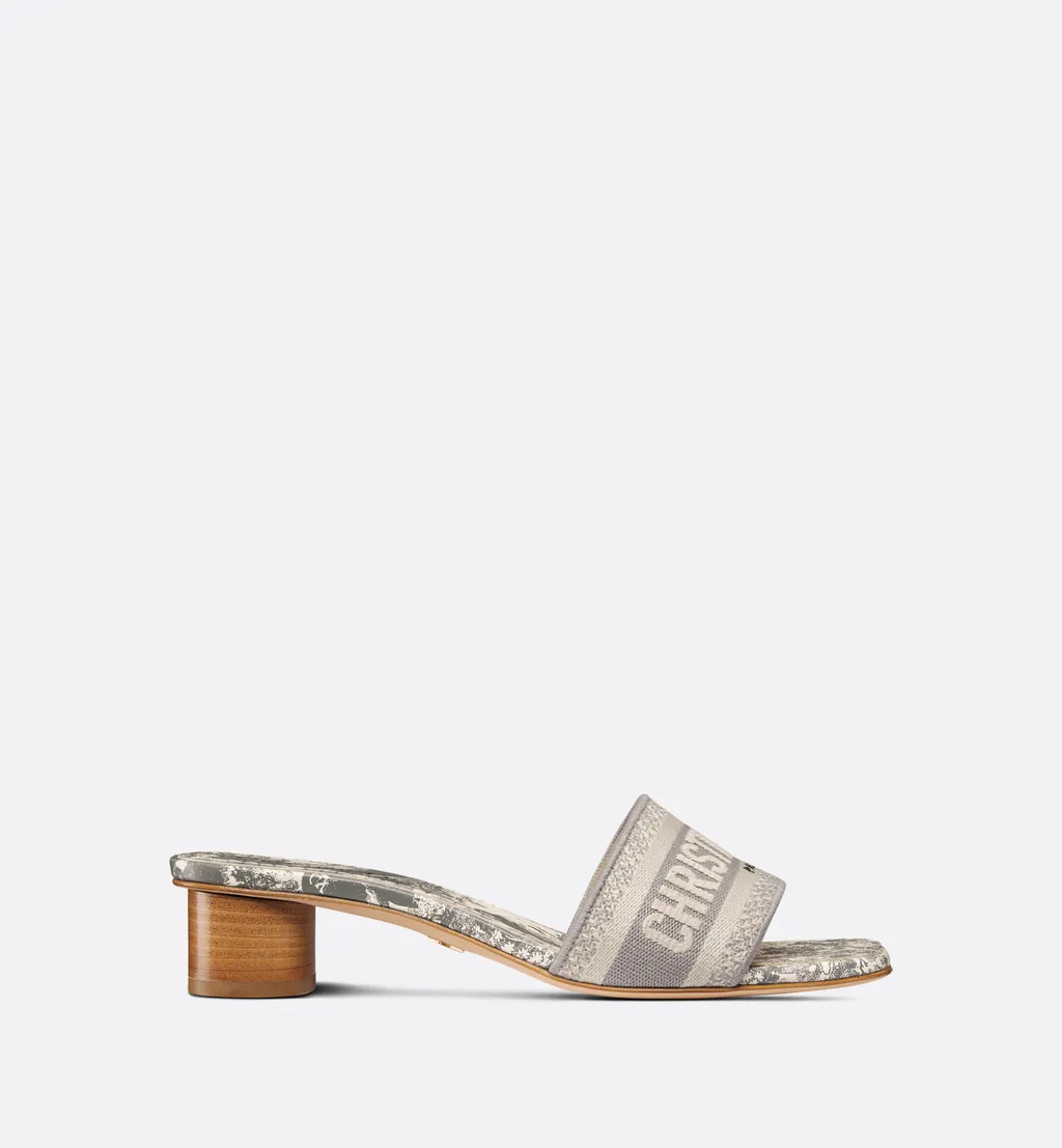 Dway Heeled Slide