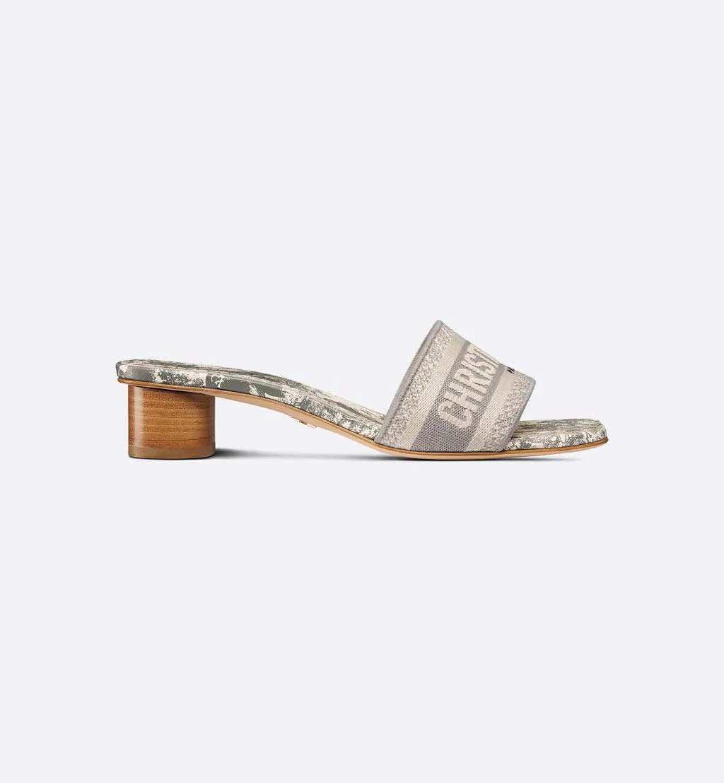 Dway Heeled Slide
