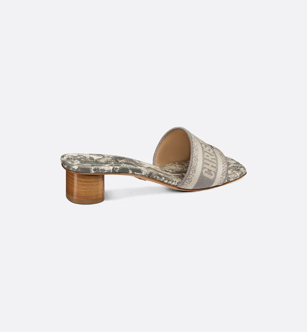 Dway Heeled Slide
