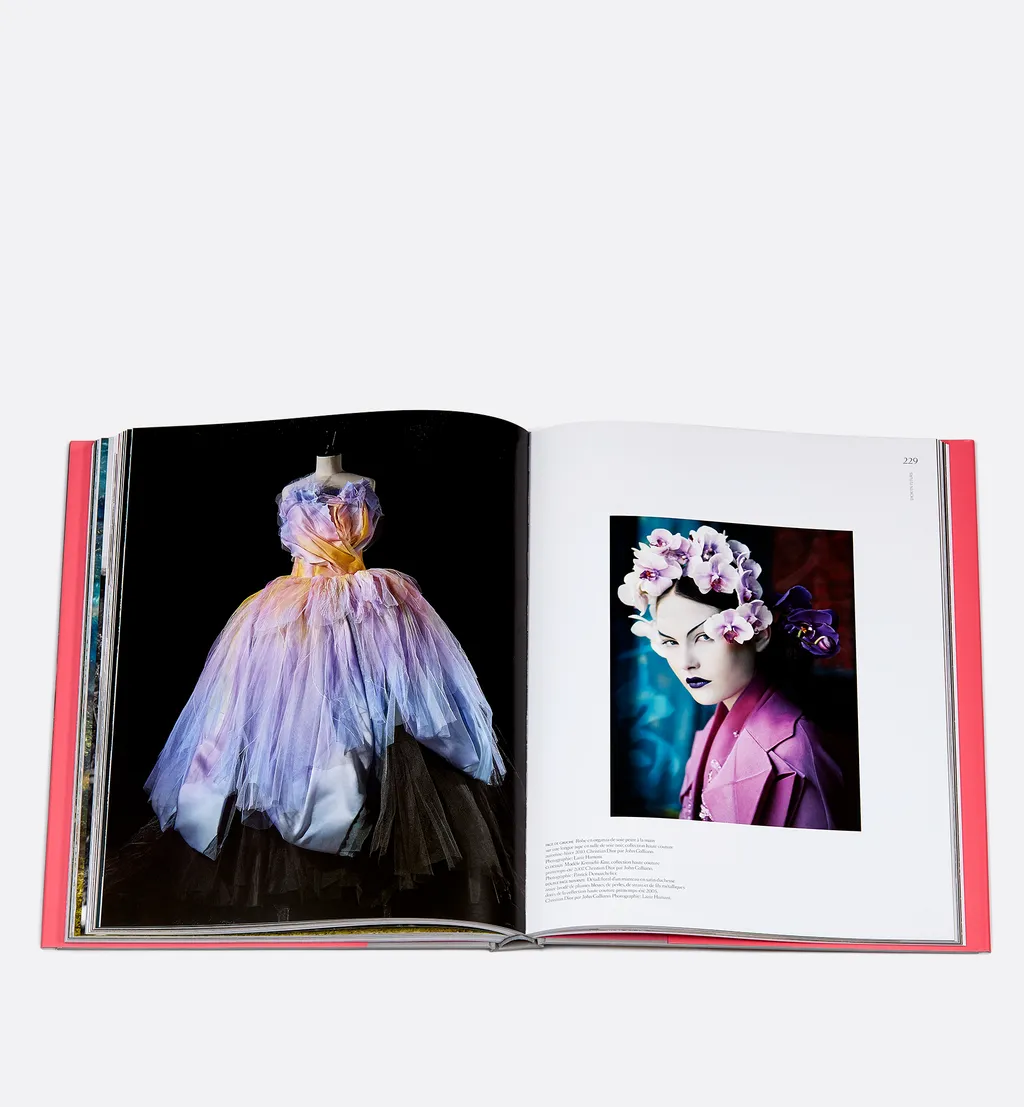 Book: Dior, Par Amour Des Fleurs