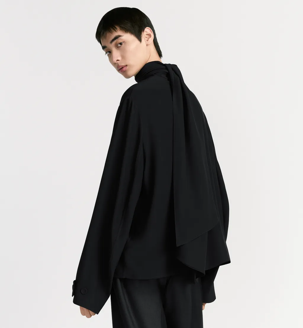 Shirt With Ascot On The Back