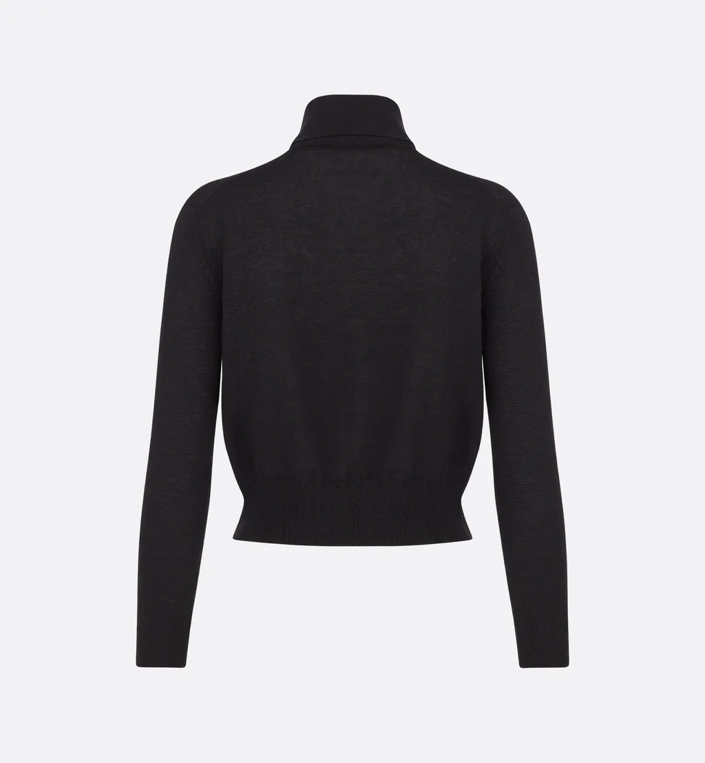 Tied Collar Sweater