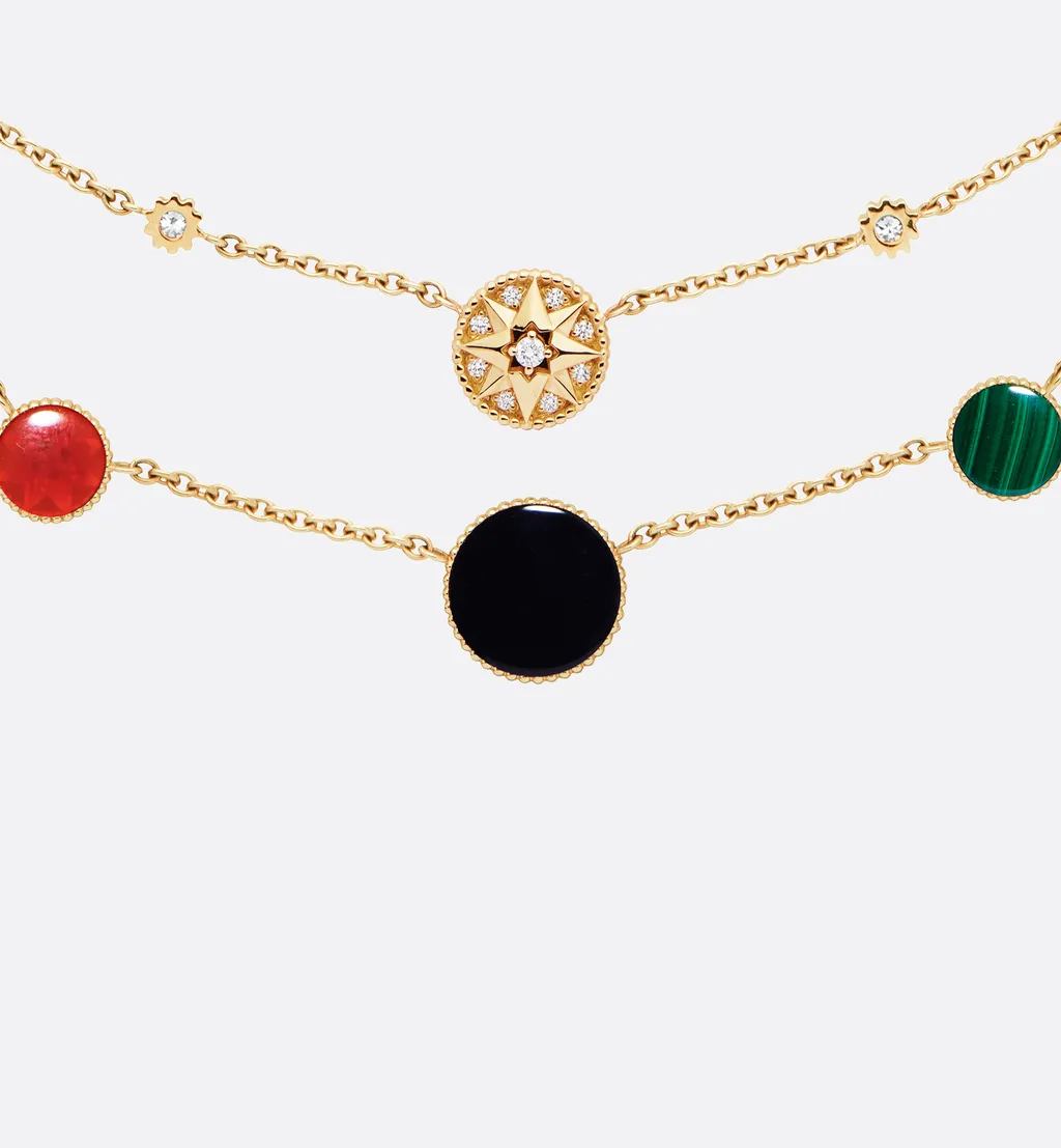 Rose Des Vents Necklace