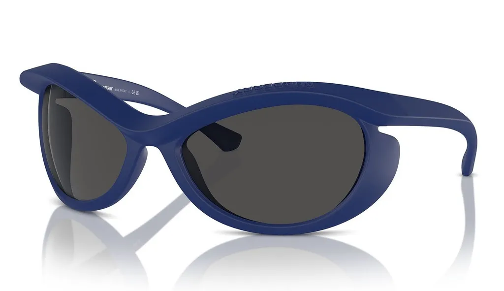 Burberry Eyewear Butterfly Frame Sunglasses