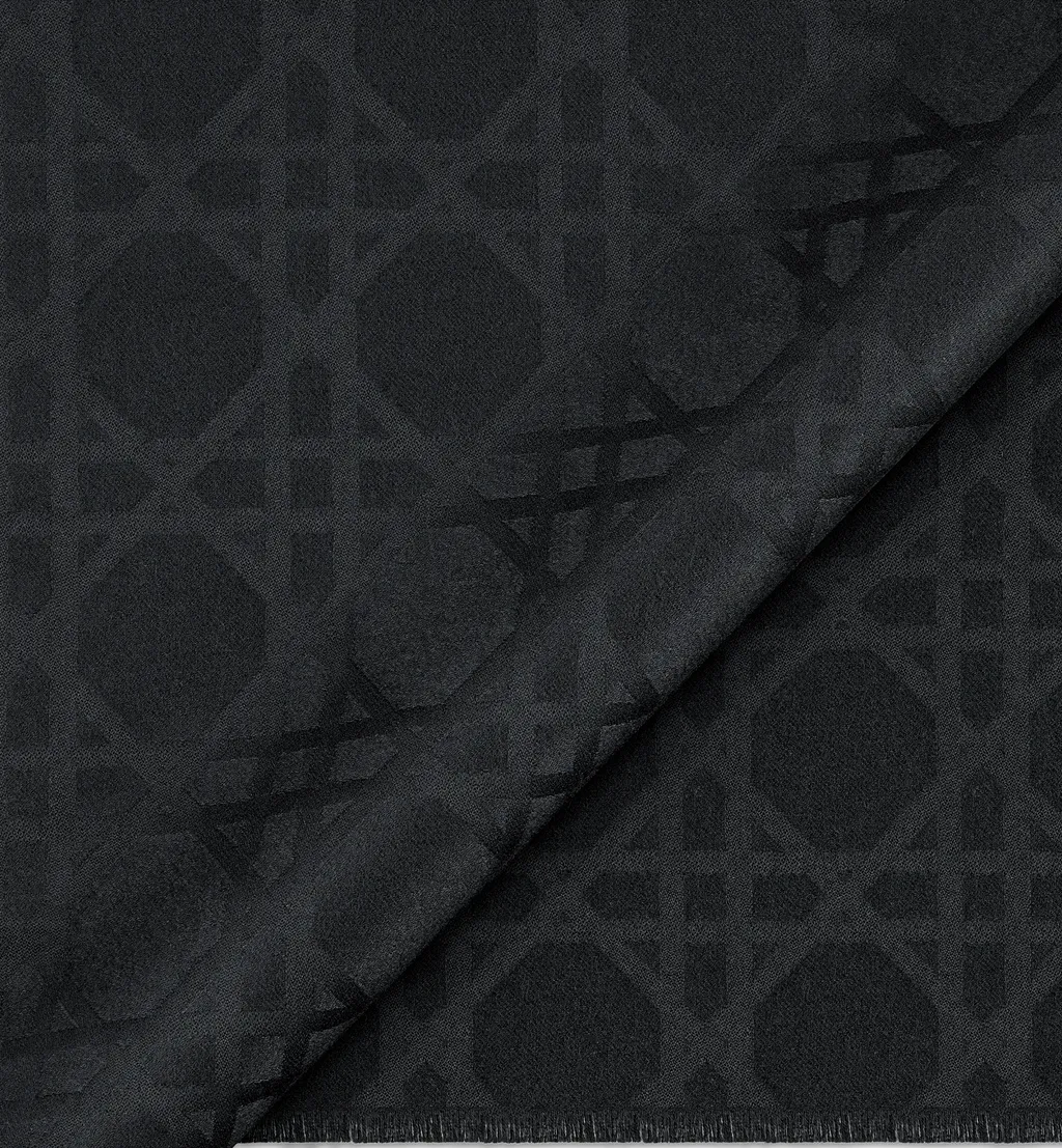 Cannage Scarf