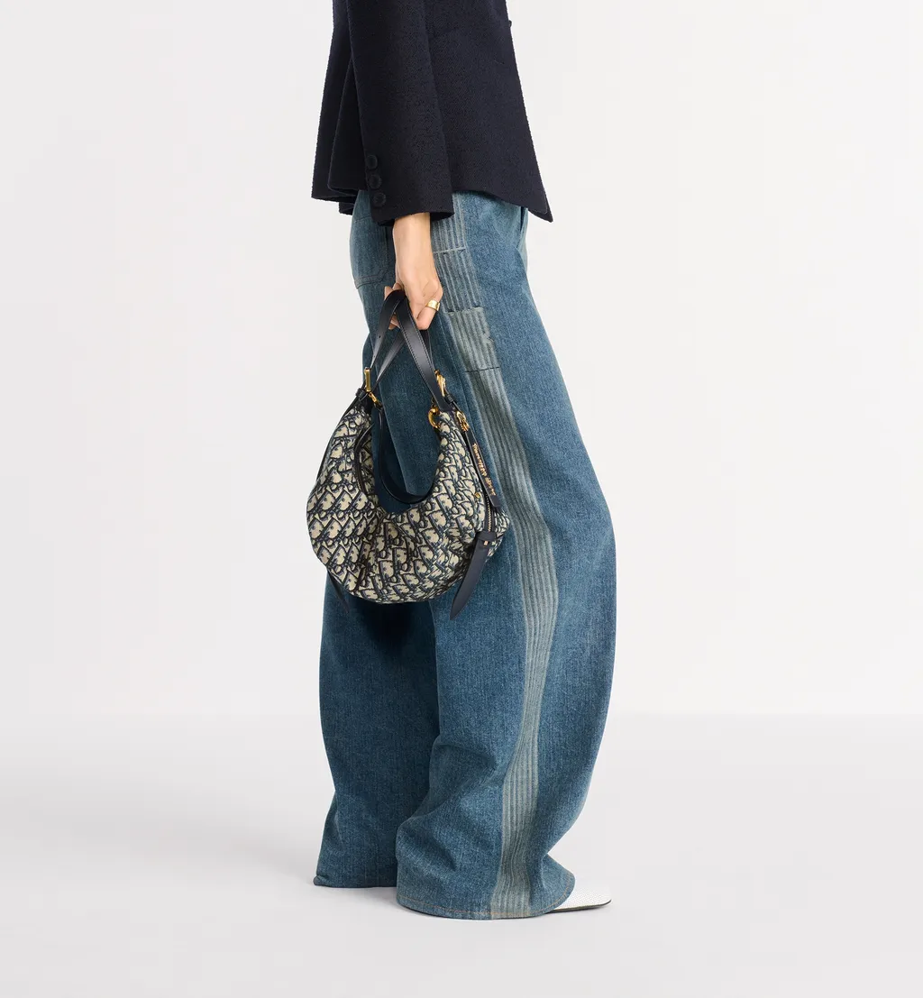 Medium D-Journey Bag